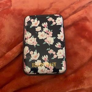 Ellen Tracy RFID Protective Travel Wallet